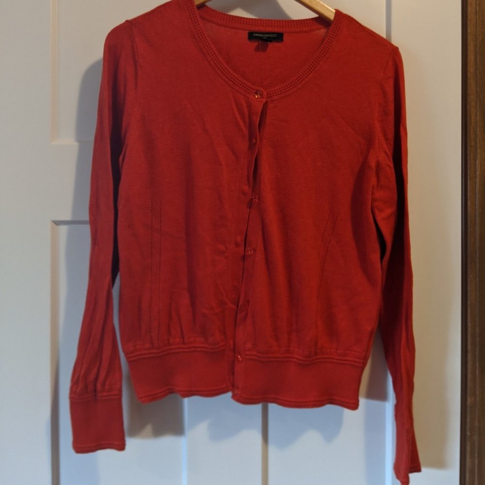 Banana Republic - Red, buttoned cardigan